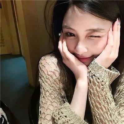 阳光下的冰器